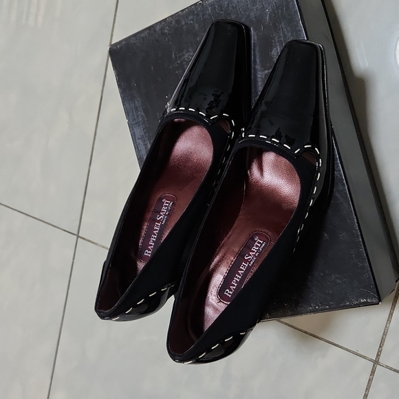 Raphael Sarti Black Heels - Picture 4 of 5